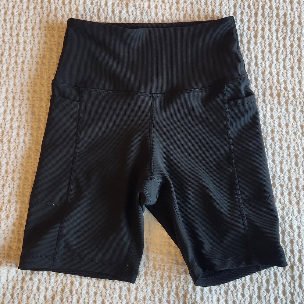Danskin ribbed bike shorts